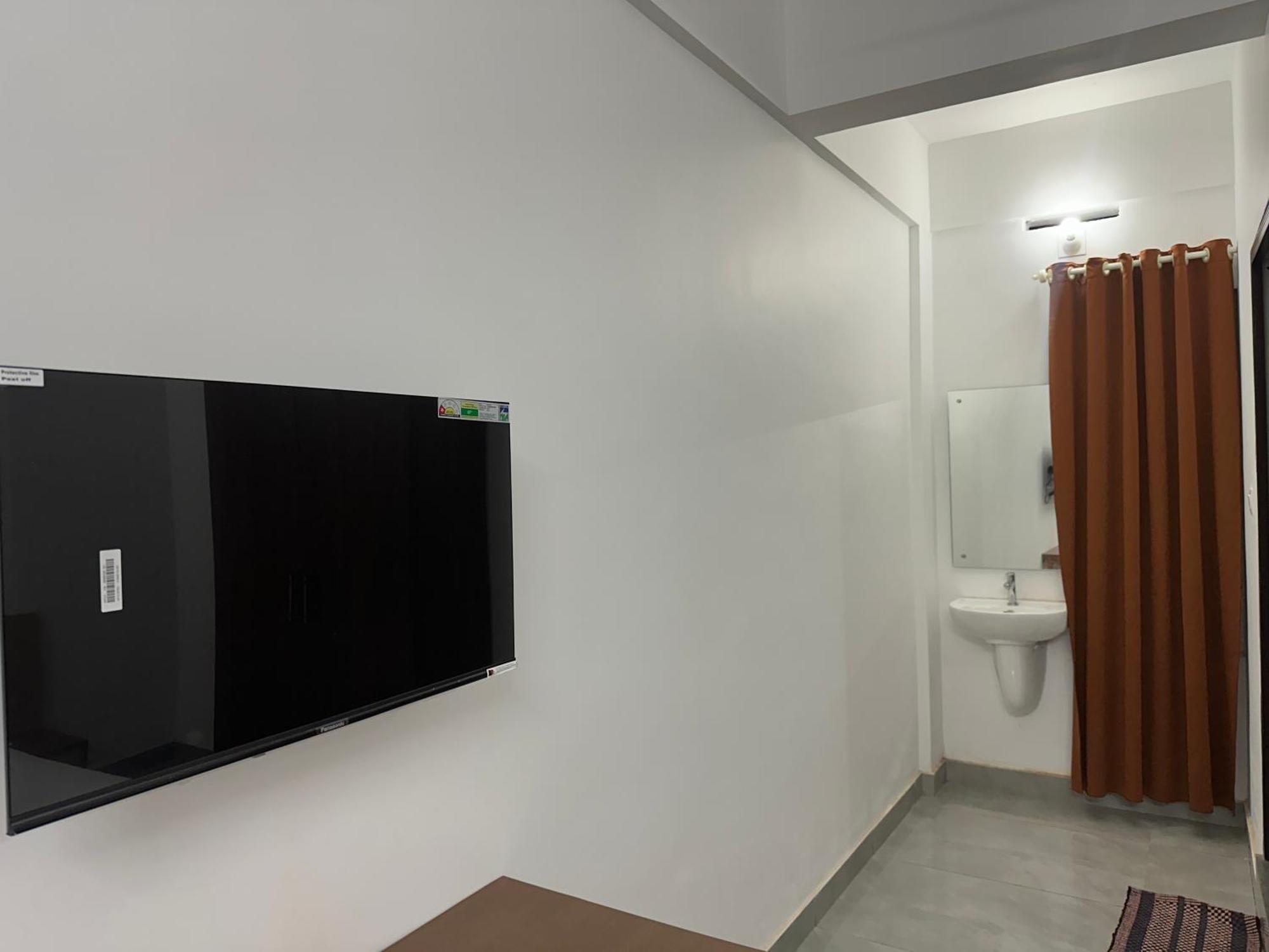 Jayalakshmi Residency Hotel Vaduvanchal Eksteriør billede