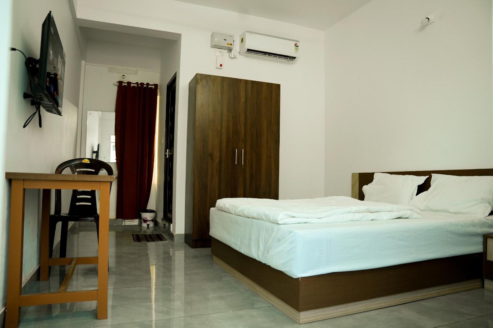 Jayalakshmi Residency Hotel Vaduvanchal Eksteriør billede